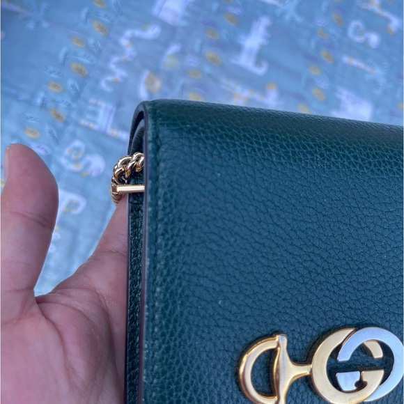 Gucci Zumi Black Wristlet - Picture 11 of 14